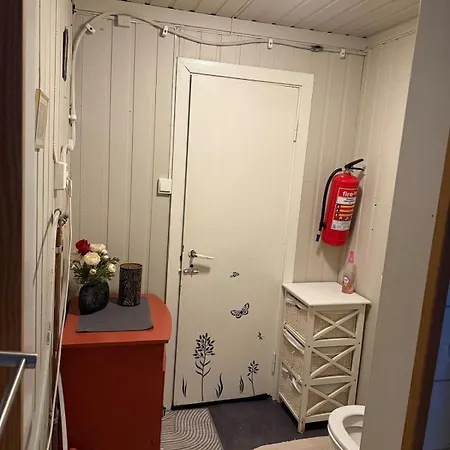 Lite Hus I Vestre * Vollen