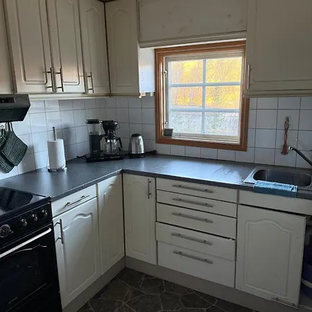 Lite Hus I Vestre بيت للعطل Vollen