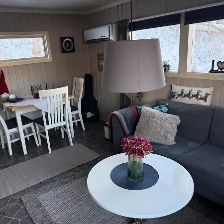 بيت للعطل Lite Hus I Vestre *