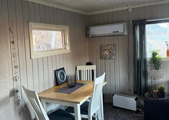 بيت للعطل Lite Hus I Vestre