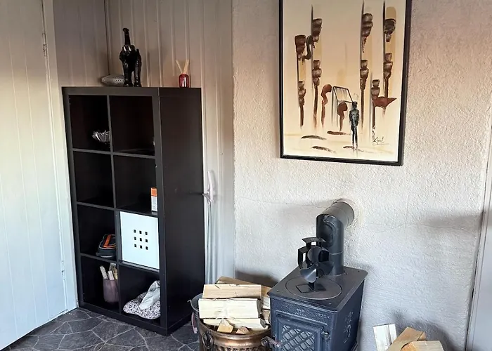 Lite Hus I Vestre بيت للعطل